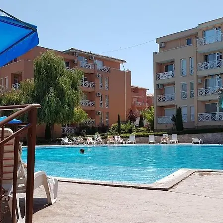 Sunny Day 6 Tunkovo