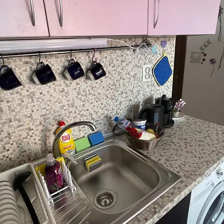 Sunny Day 6 Apartment